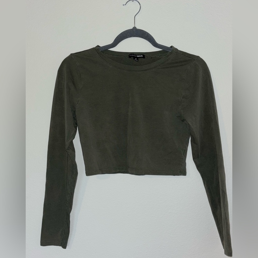 Cropped long sleeve
